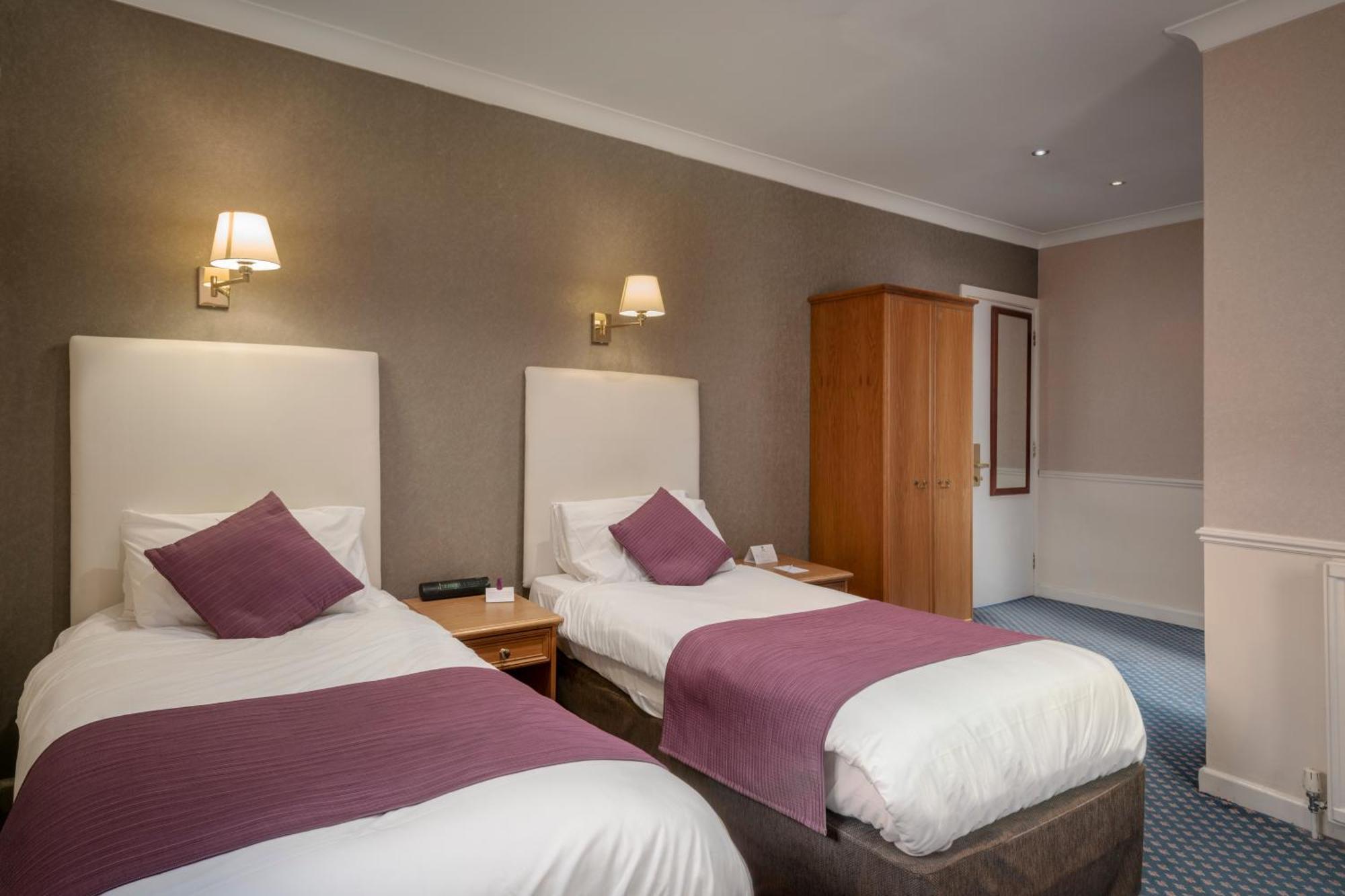 Burnley North Oaks Hotel And Leisure Club Habitación foto